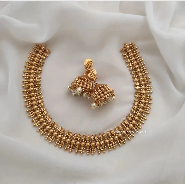 traditional jewellery set